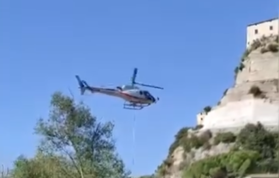elicottero Cerro castello Pandone